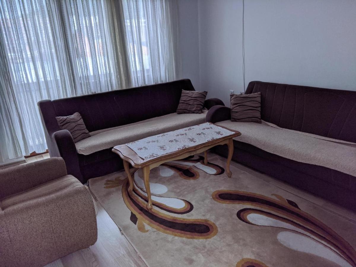Lovely 1 Bedroom Within Walking Distance, Views Peje Buitenkant foto