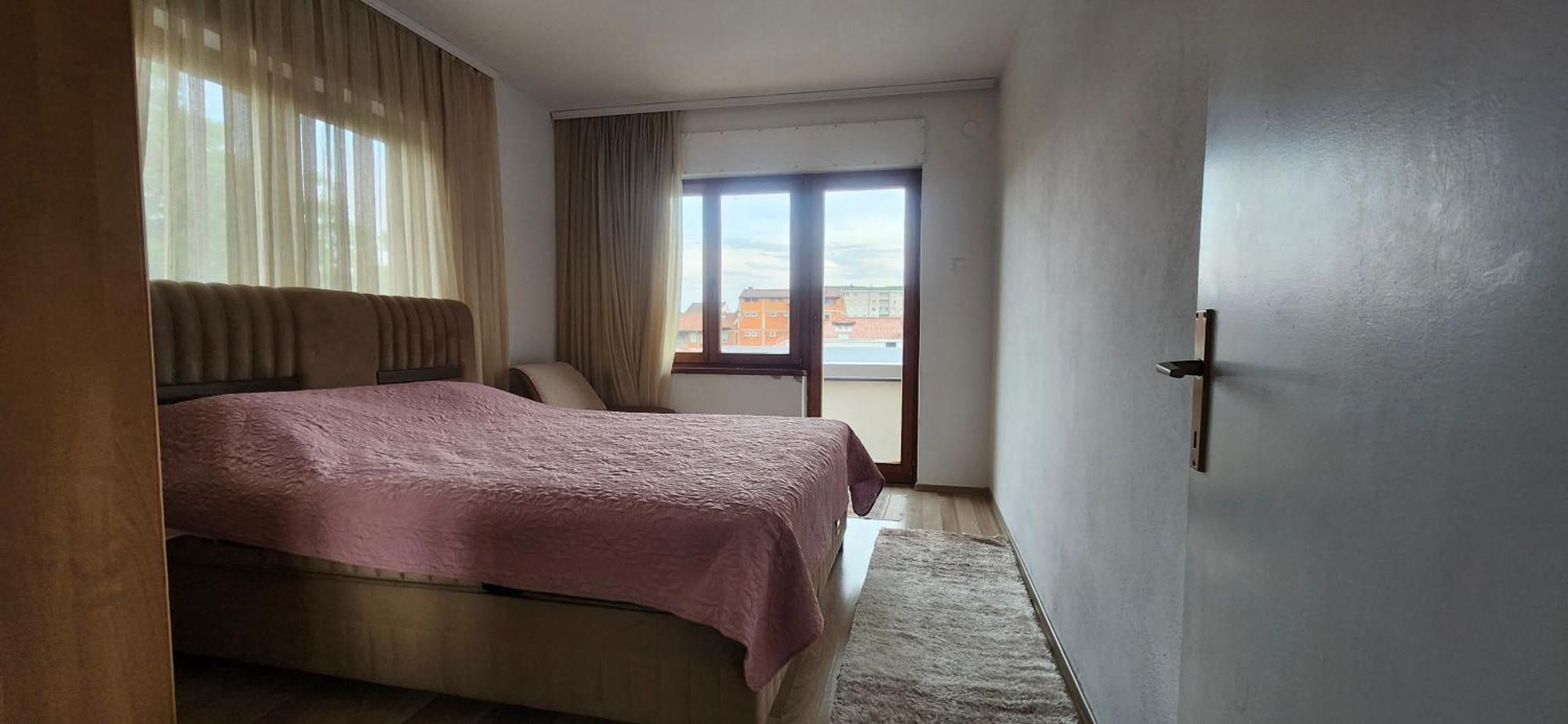 Lovely 1 Bedroom Within Walking Distance, Views Peje Buitenkant foto