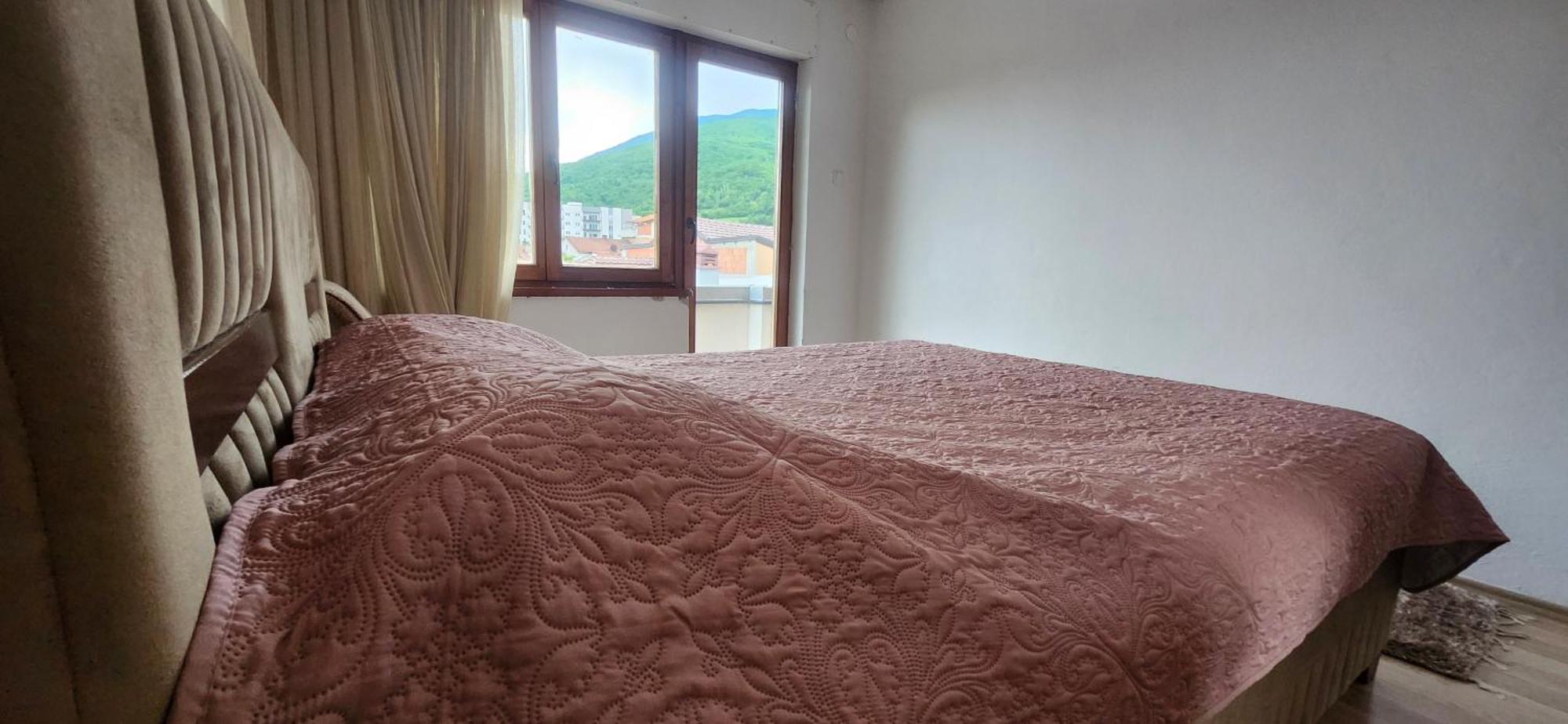 Lovely 1 Bedroom Within Walking Distance, Views Peje Buitenkant foto